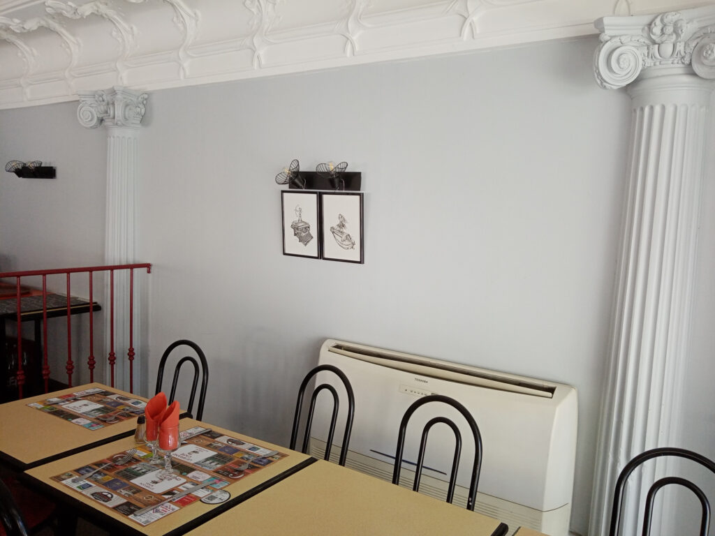 Expo dessins féerie d'objets au Grand Café à Guéret
