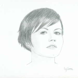 Dolores O'Riordan, portrait au crayon d'après photo, par Lysiane Binet